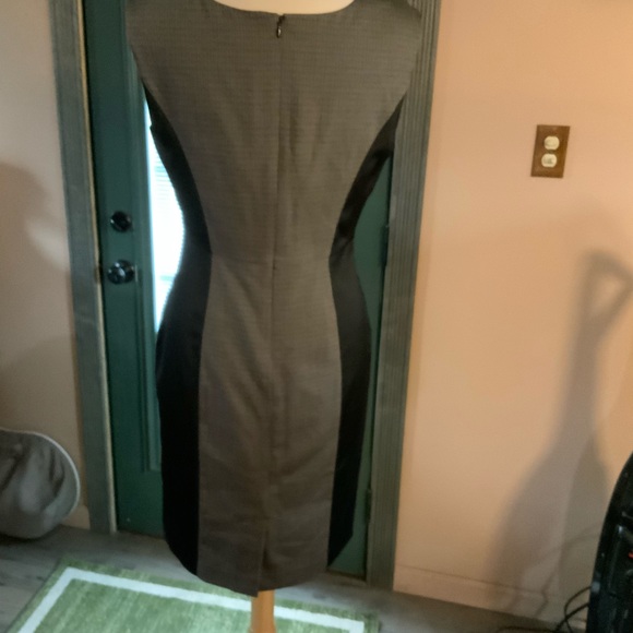 Color Block Dress - Picture 2 of 2